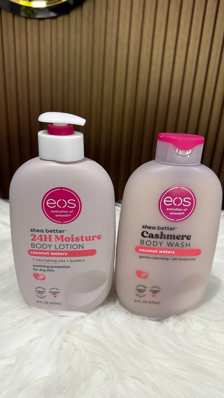 Set eos Coconut Waters con loción corporal y body wash